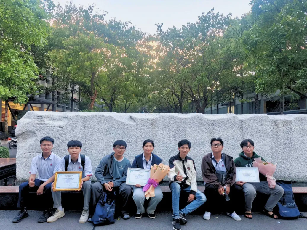 DHV - Trường Đại Học Hùng Vương TPHCM